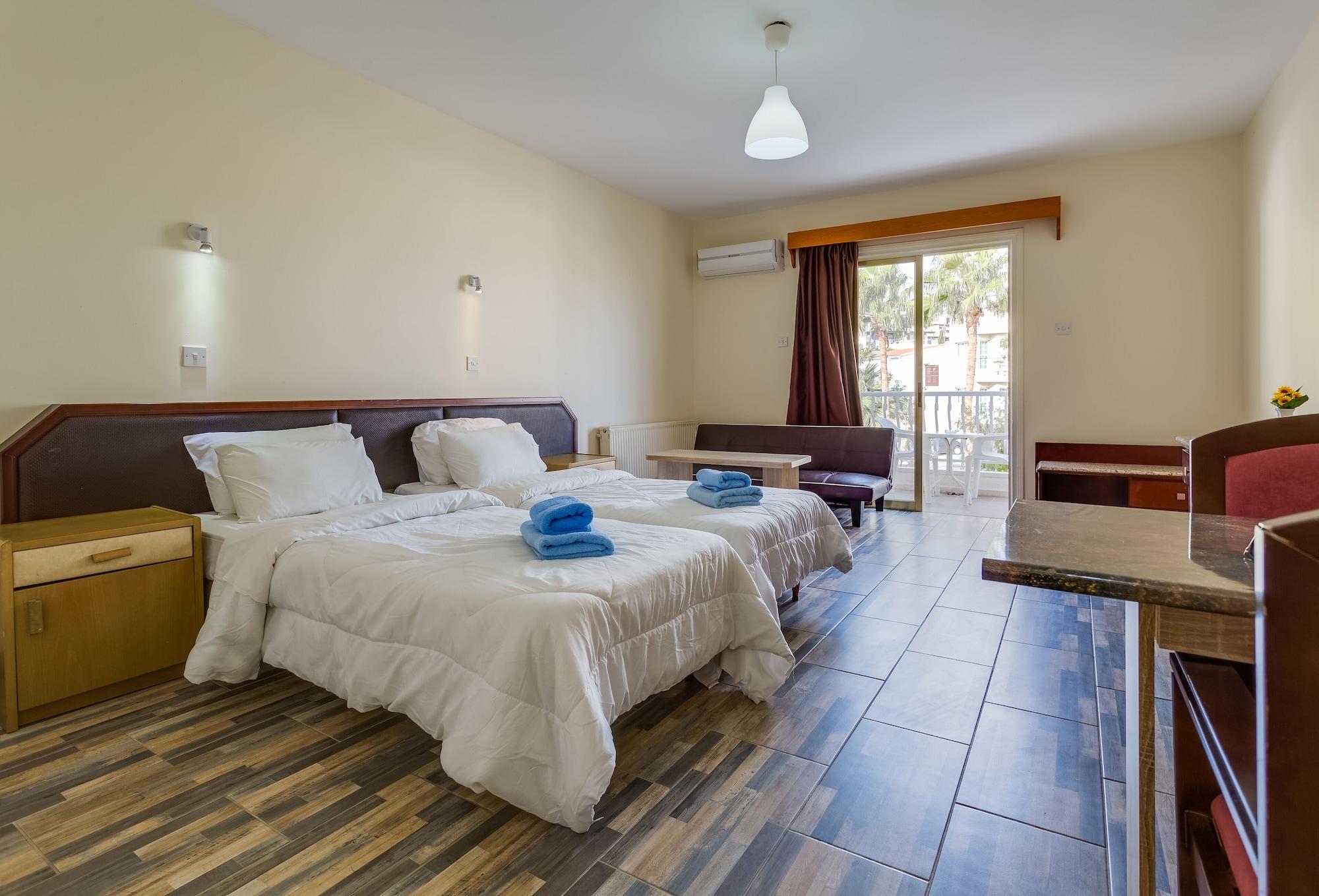 Antonis G. Hotel Apartments Voroklini Ngoại thất bức ảnh